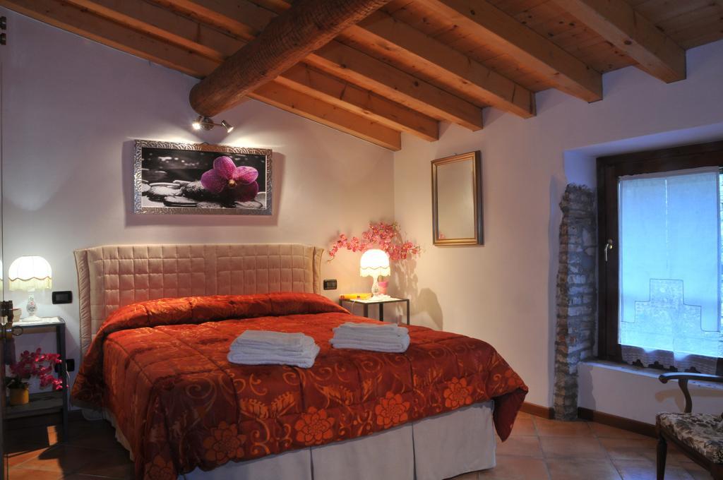 Bed & Breakfast Castello Padenghe sul Garda Kamer foto